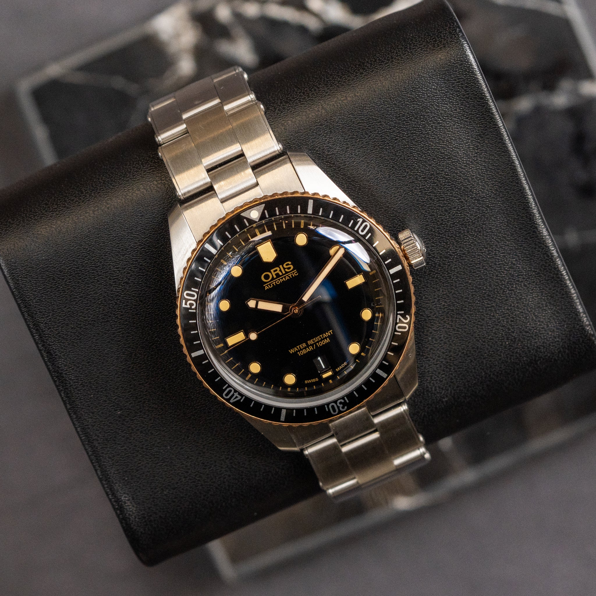 ORIS Divers Sixty-Five Date Black Dial