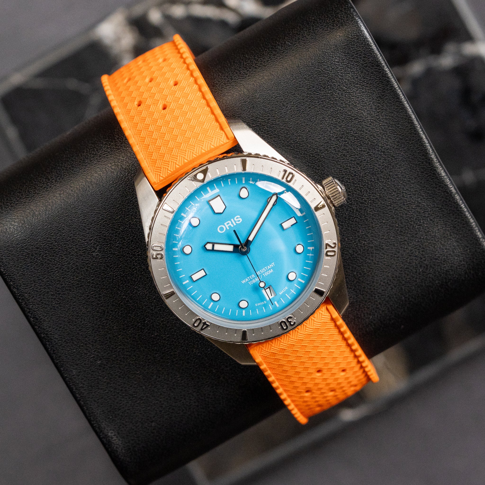 Oris Divers Sixty-Five Cotton Candy Blue