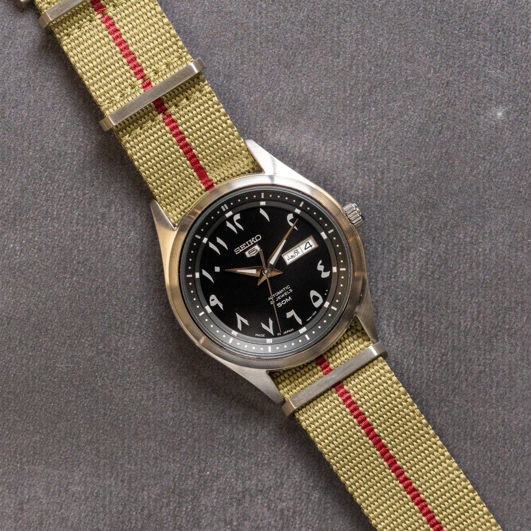 Seiko 5 SNKP21J1